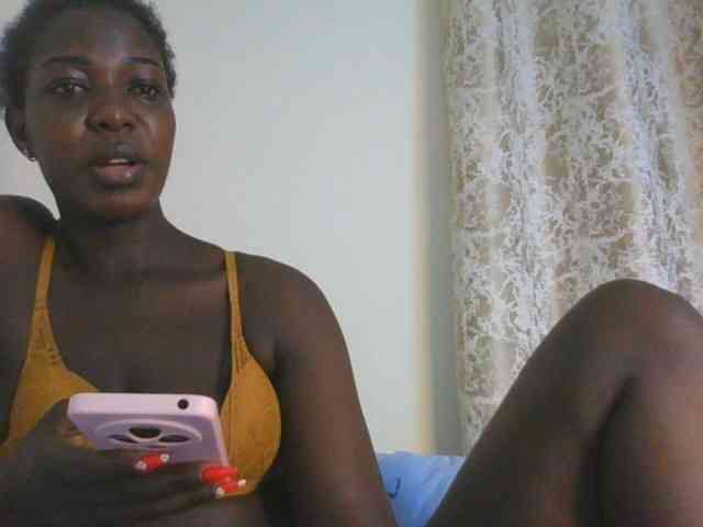 Melaniebae1 webcam
