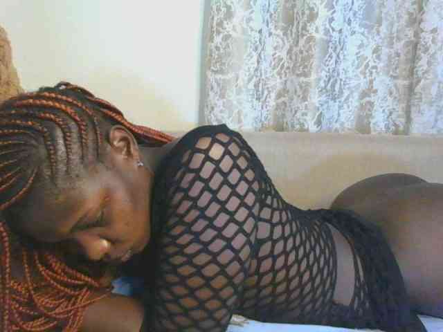 Melaniebae1 Melaniebae1