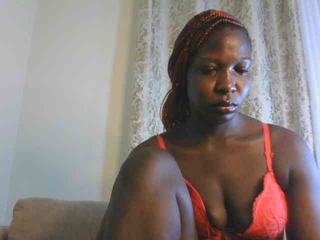 Model: Melaniebae1
