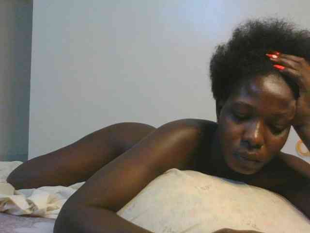 Melaniebae1 webcam