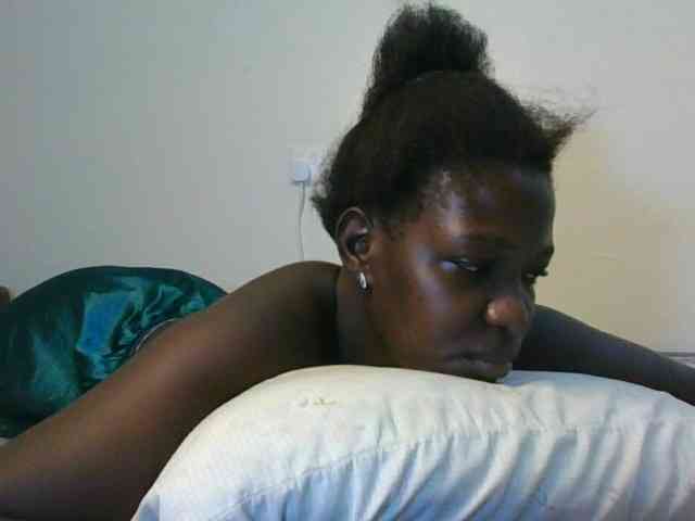 Melaniebae1 webcam
