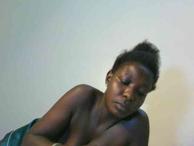 Melaniebae1 webcam