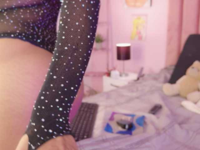 Kimmiie live cam on BongaCams