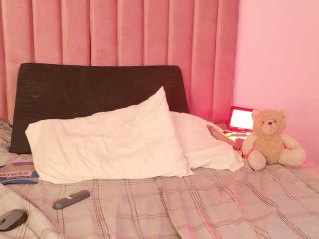 Kimmiie live cam on BongaCams