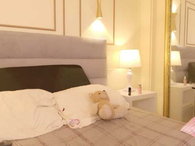 Kimmiie live cam on BongaCams