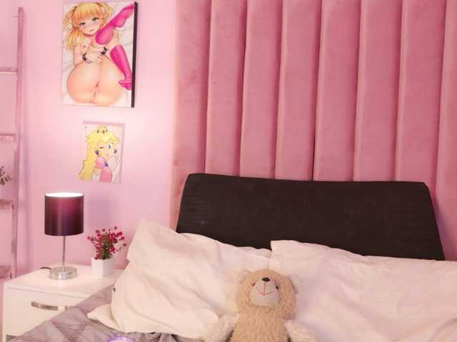 Kimmiie live cam on BongaCams