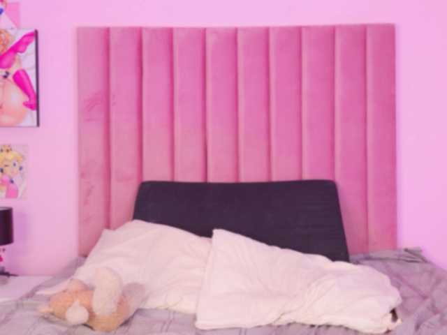 Kimmiie live cam on BongaCams