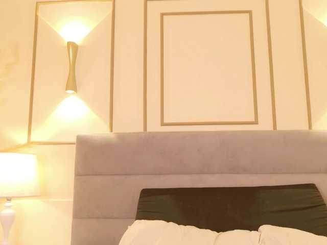 Kimmiie live cam on BongaCams
