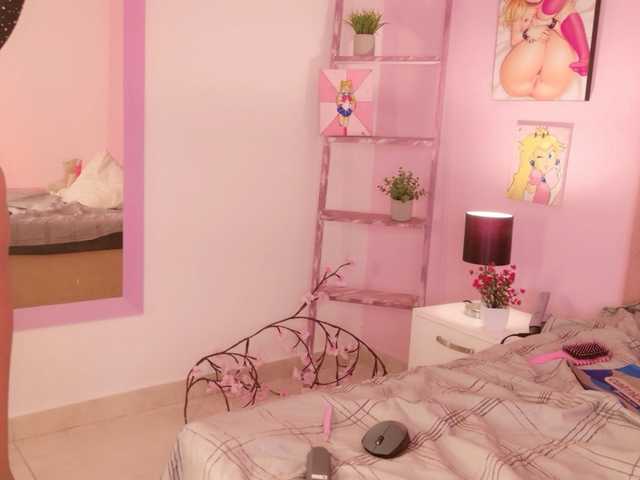 Kimmiie live cam on BongaCams