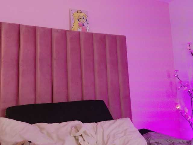 Kimmiie live cam on BongaCams