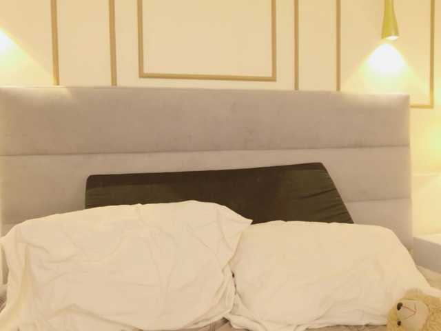 Kimmiie, live now on BongaCams