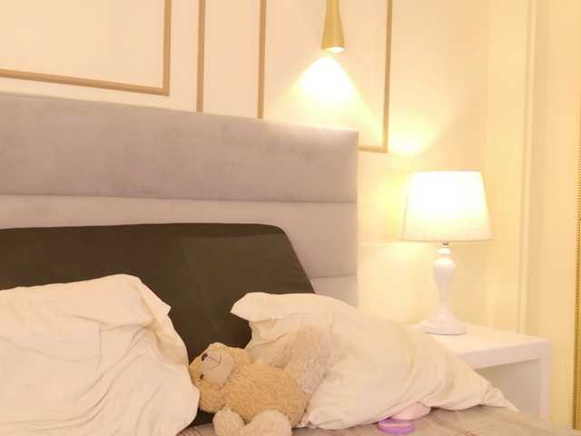 Kimmiie live cam on BongaCams