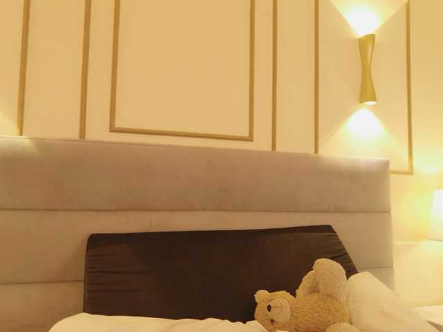 Kimmiie live cam on BongaCams