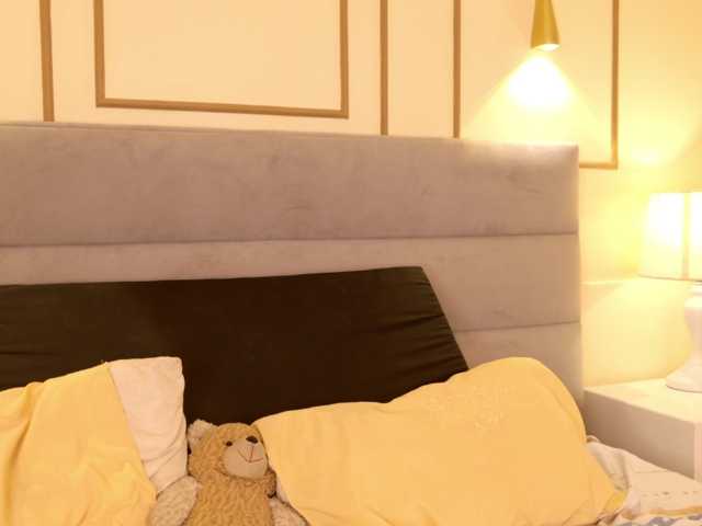 Kimmiie live cam on BongaCams