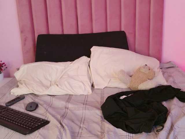 Kimmiie live cam on BongaCams
