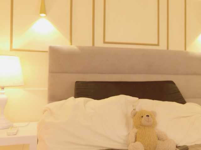 Kimmiie live cam on BongaCams