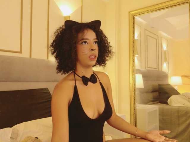 Kimmiie live cam on BongaCams