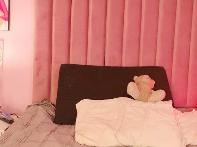 Kimmiie live cam on BongaCams