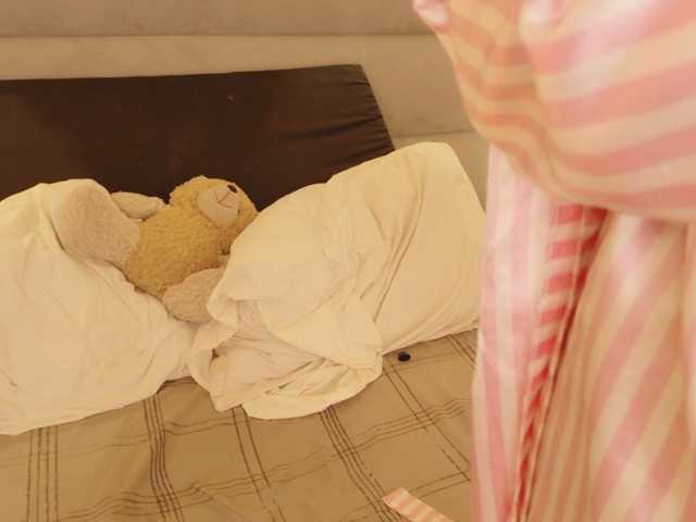 Kimmiie live cam on BongaCams