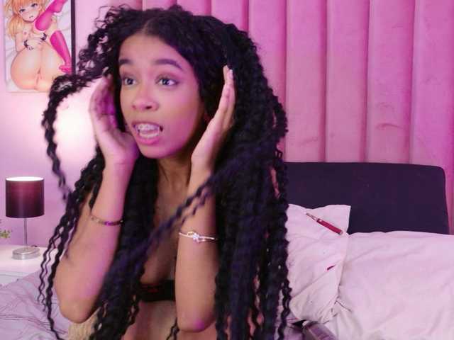 Kimmiie live cam on BongaCams
