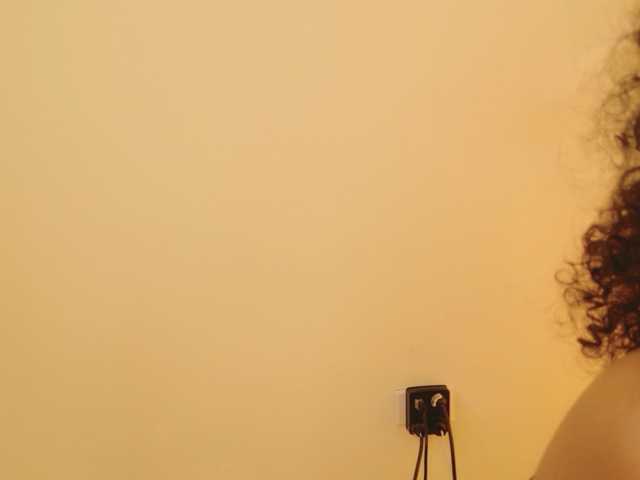 Kimmiie live cam on BongaCams