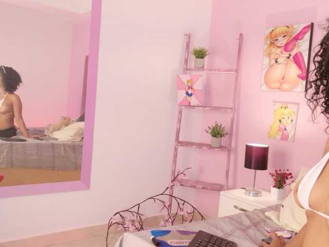 Kimmiie live cam on BongaCams