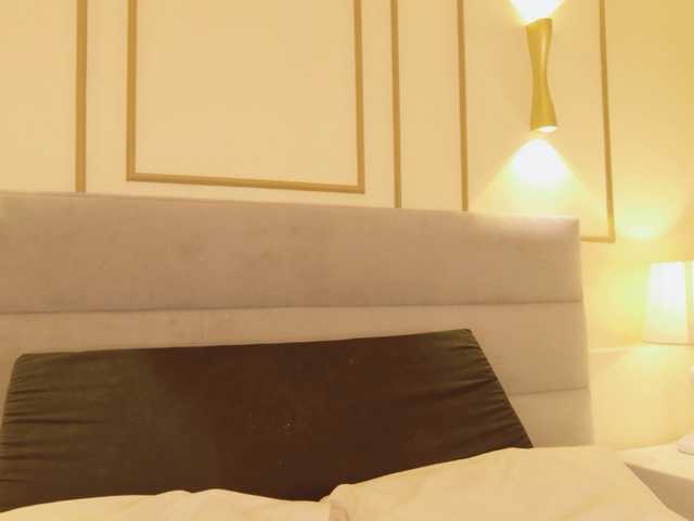 Kimmiie live cam on BongaCams