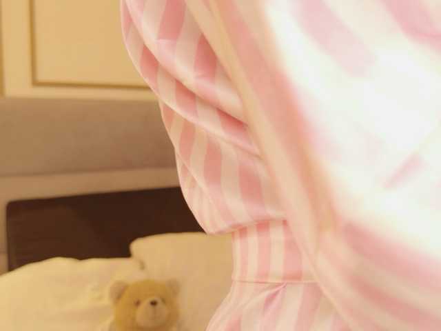 Kimmiie live cam on BongaCams