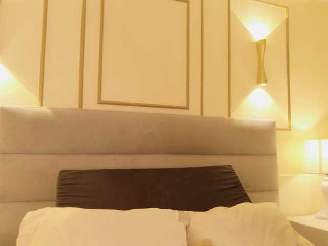 Kimmiie live cam on BongaCams
