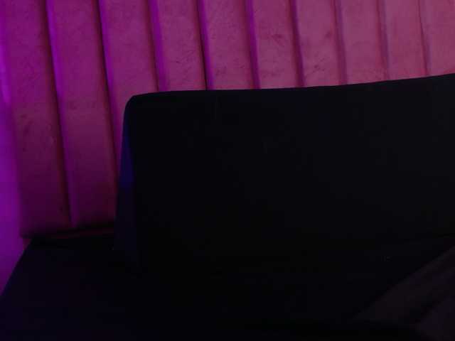Kimmiie live cam on BongaCams