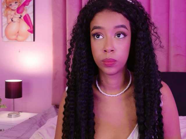 Kimmiie live cam on BongaCams
