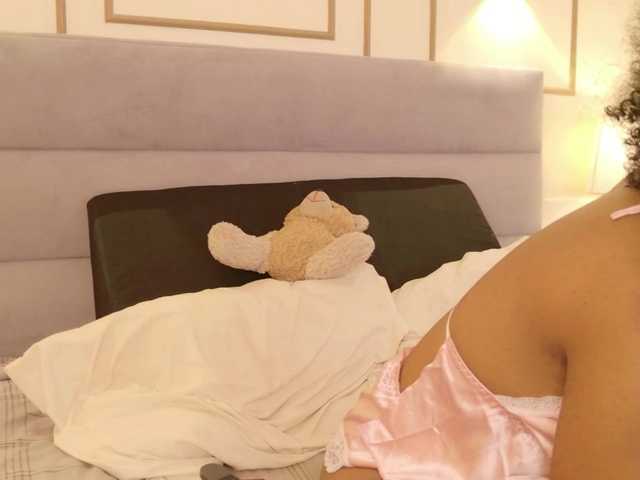 Kimmiie live cam on BongaCams