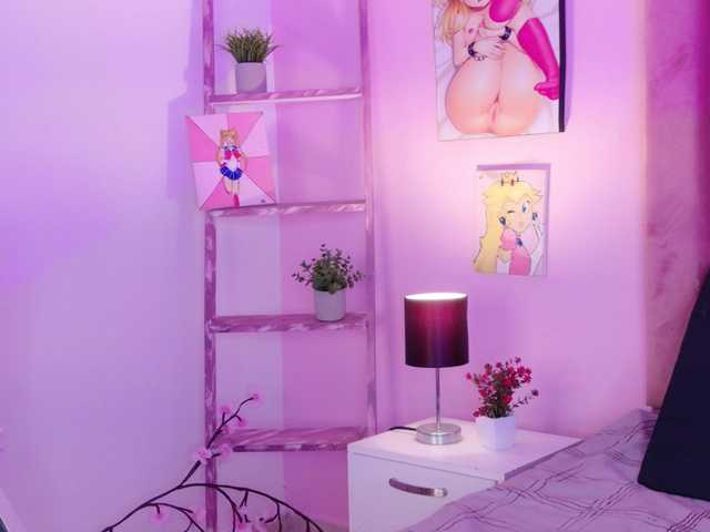Kimmiie live cam on BongaCams