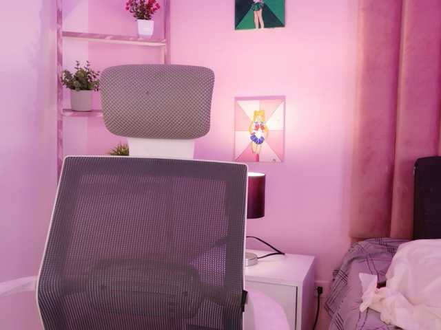Kimmiie live cam on BongaCams