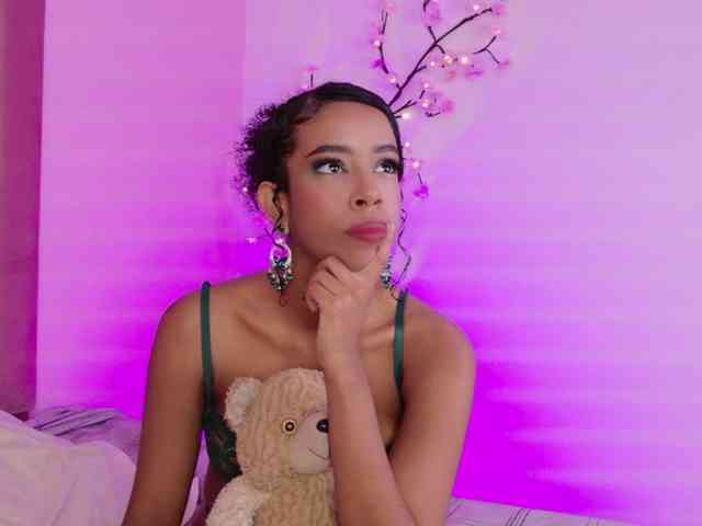 Modèle: Kimmiie