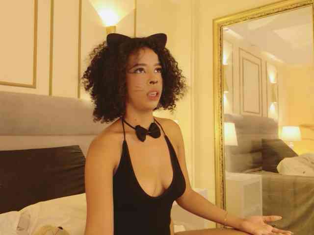 Modèle: Kimmiie
