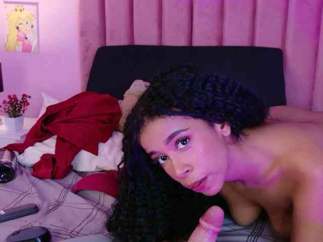 Kimmiie Live Webcam on BongaCams