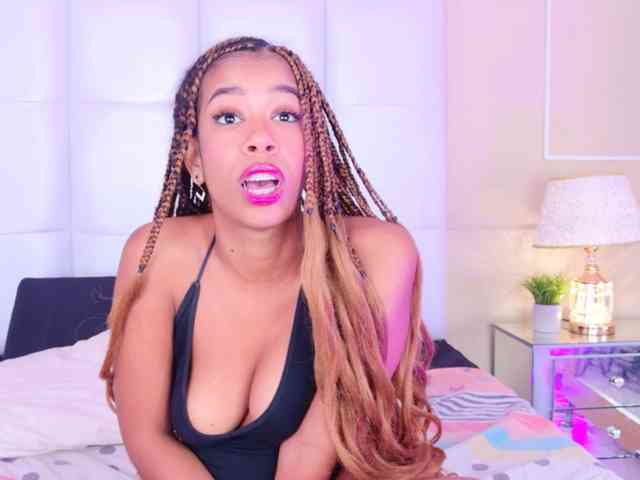 Modèle: Kimmiie