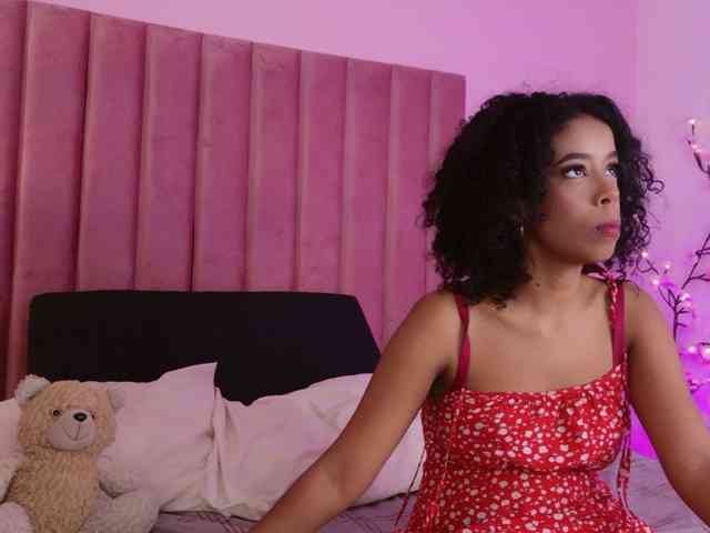 Modèle: Kimmiie