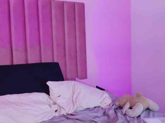 Kimmiie Live Webcam on BongaCams