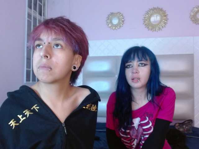 Madewithhell live cam on BongaCams
