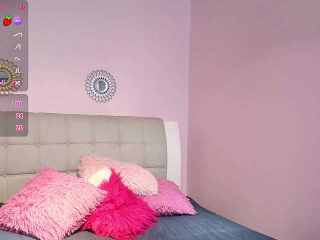 Madewithhell Live Cam on BongaCams