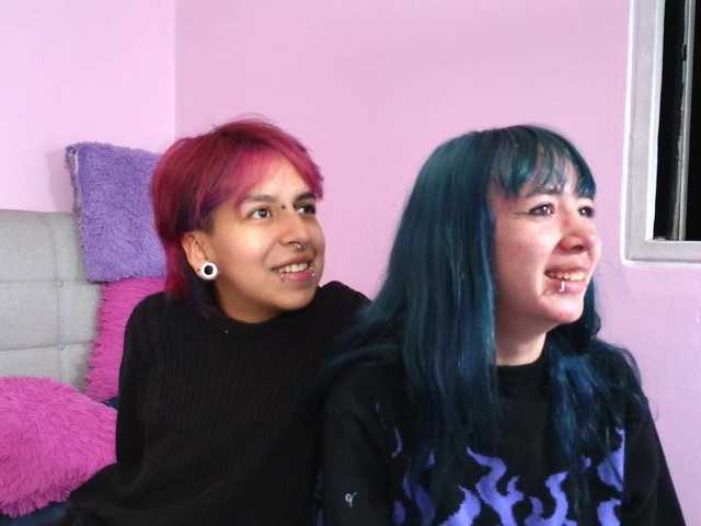 Madewithhell Live Cam on BongaCams