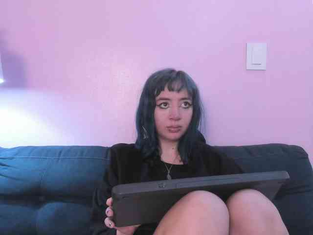 Madewithhell webcam