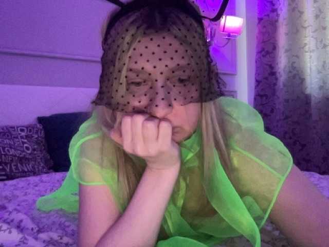 BunnyGoddess911 live cam on BongaCams