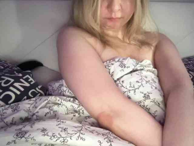 BunnyGoddess webcam