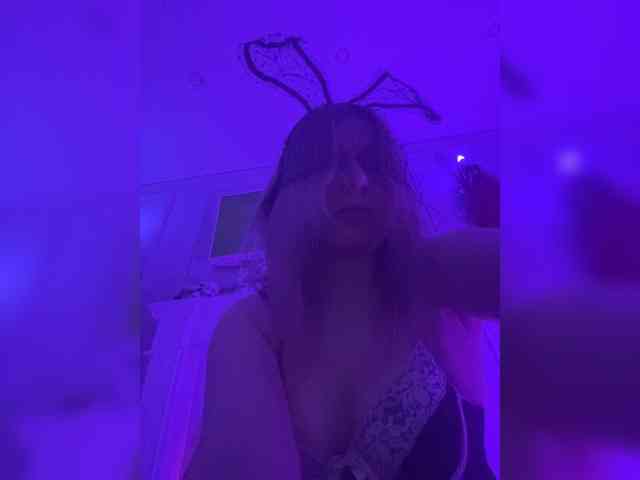 Модель: BunnyGoddess