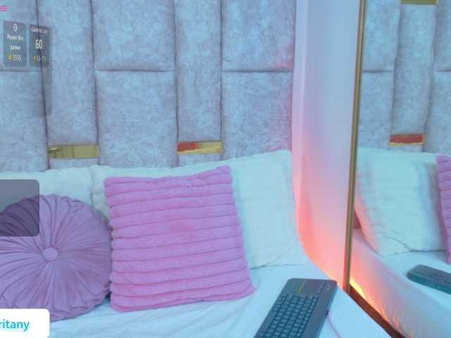 Britnyblosoom live cam on BongaCams