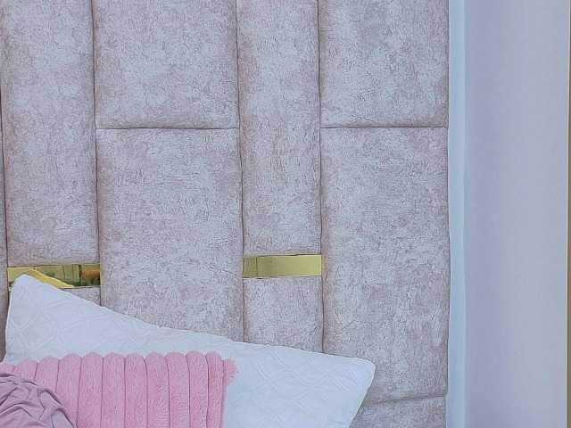 Britnyblosoom live cam on BongaCams