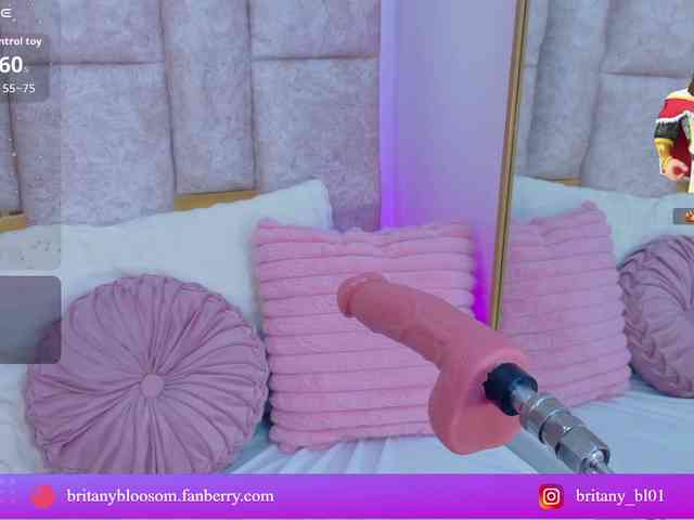 Britnyblosoom webcam